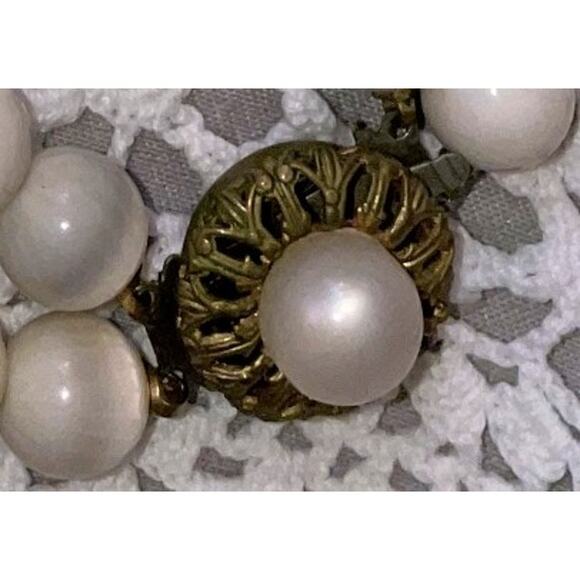 VINTAGE necklace & clip earrings - Picture 3 of 3